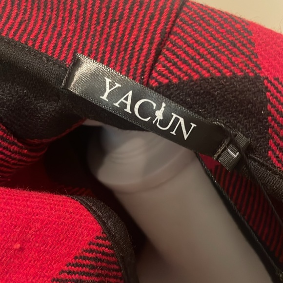 Buffalo plaid open-front vest - Picture 12 of 14